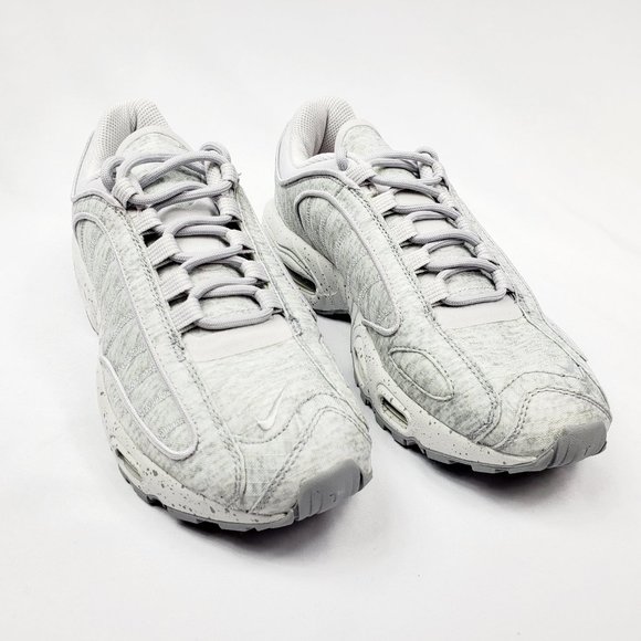 Nike Air Max Tailwind IV Running Shoes - Picture 4 of 9